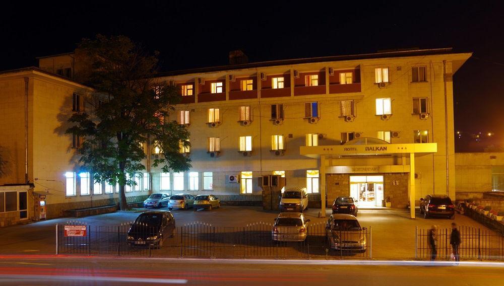 Hotel Balkan Габрово Екстер'єр фото